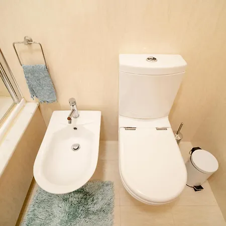 Oporto City And Beach Apartment *