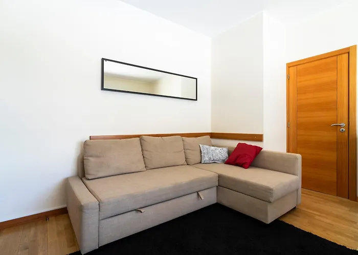 Apartman Oporto And *